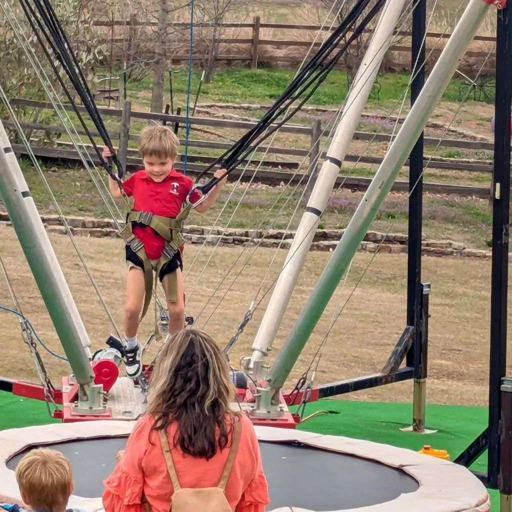 Spider Jump attraction at Atoka Railroad Adventure